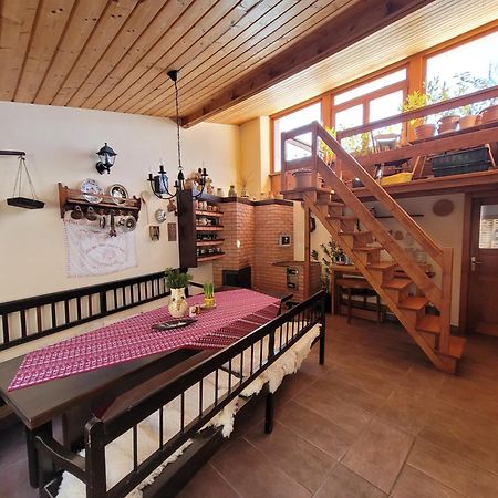 Family House - Apartmany Zuzana Stara Lesna Exterior photo