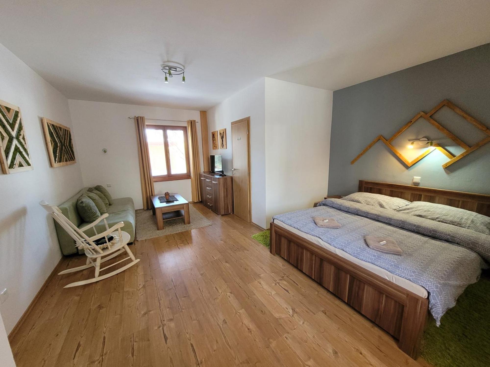 Family House - Apartmany Zuzana Stara Lesna Exterior photo